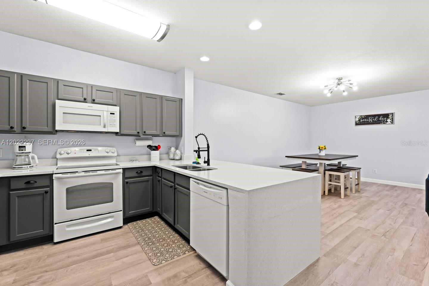Villas At Secret Lake Cond - Residential