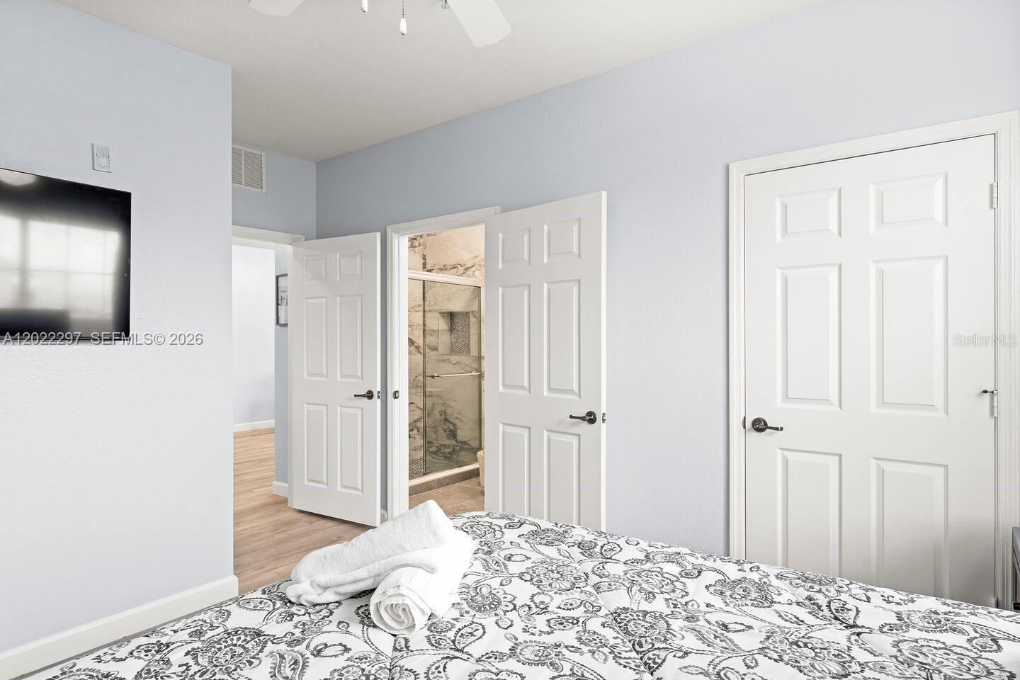 Villas At Secret Lake Cond - Residential