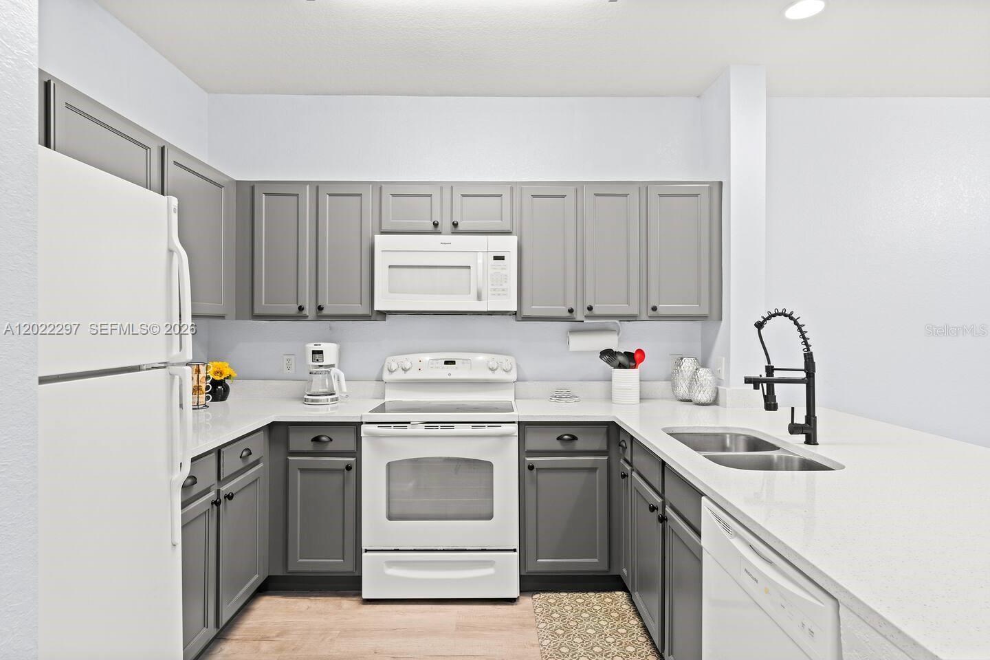 Villas At Secret Lake Cond - Residential