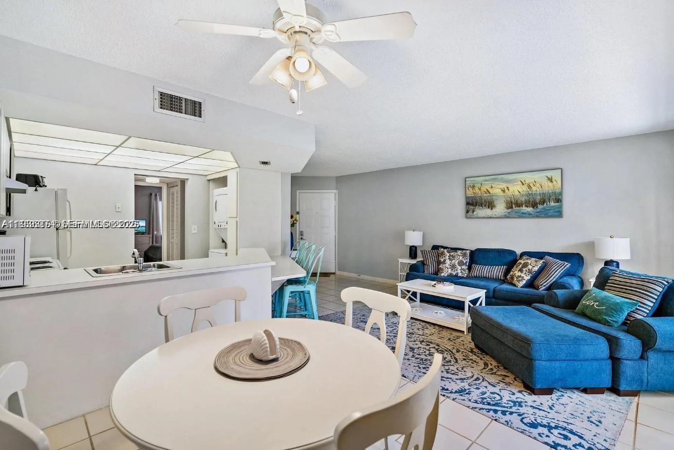 SEA RISE CONDO - Residential