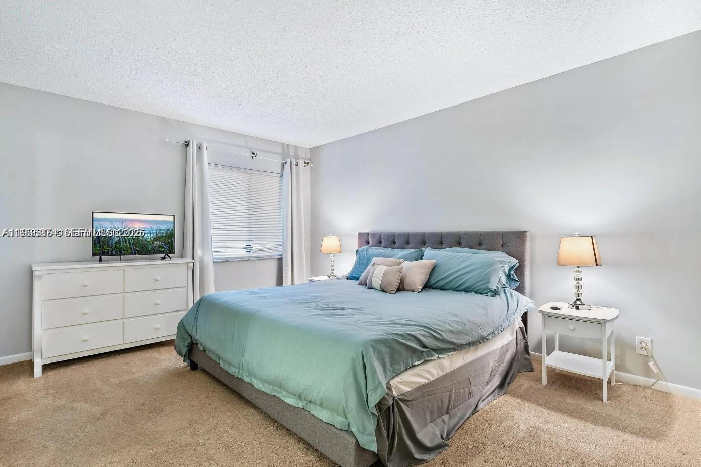 SEA RISE CONDO - Residential