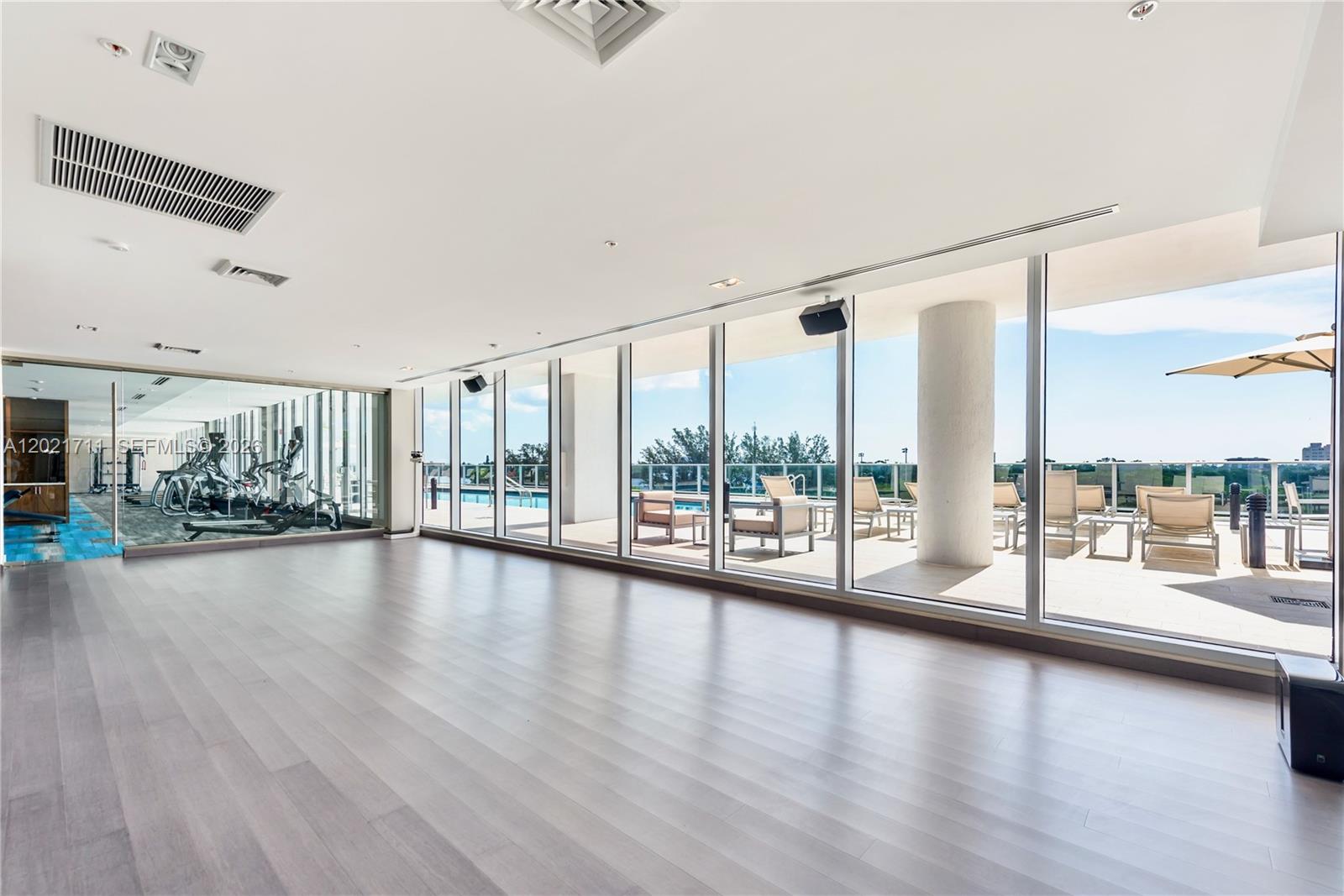 RIVA - Residential
