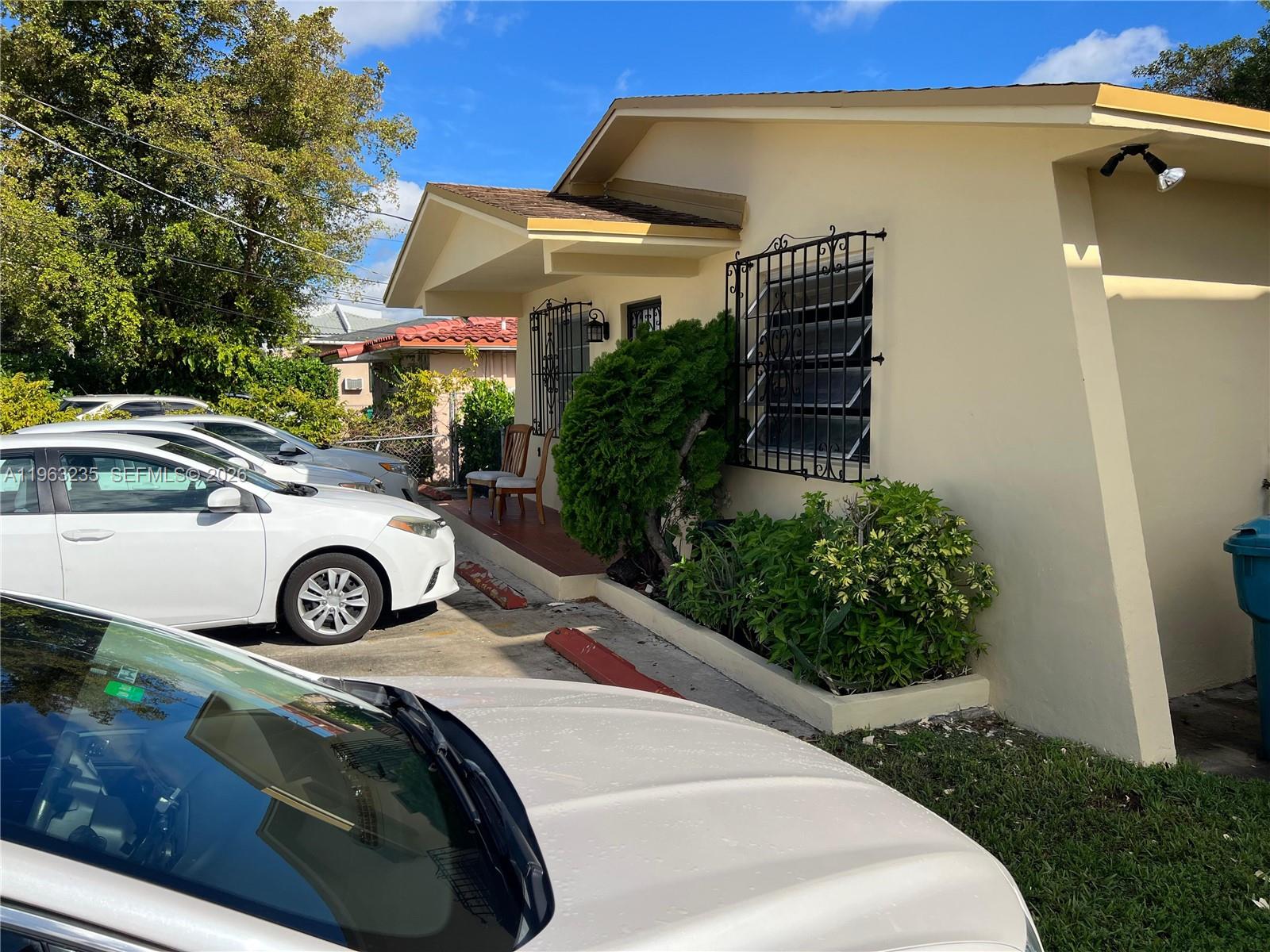 COMFORT GARDENS - Residential Income