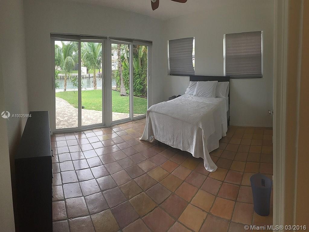 Keystone Island 02 - Residential Lease