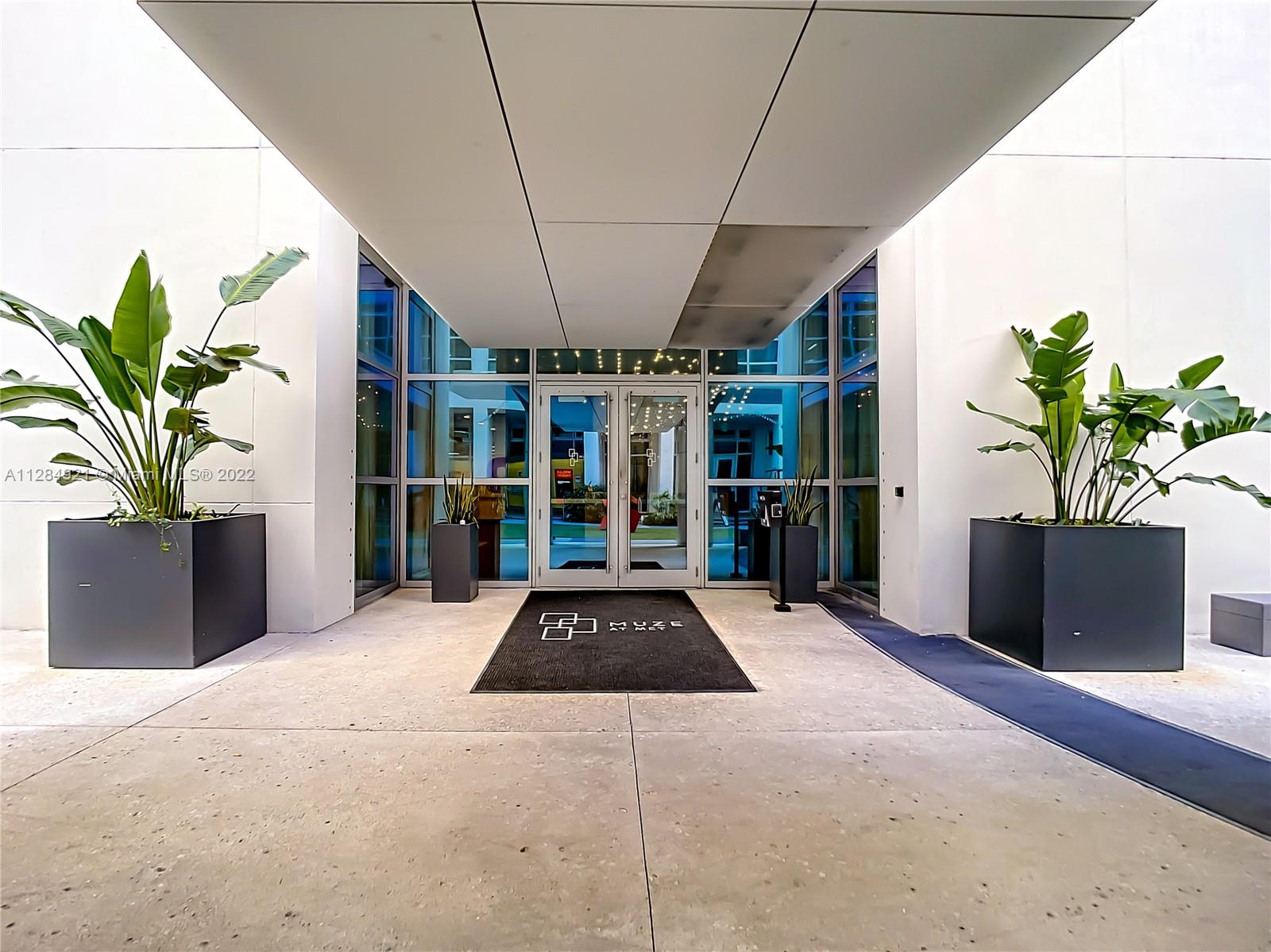 Muze at Met - Residential Lease