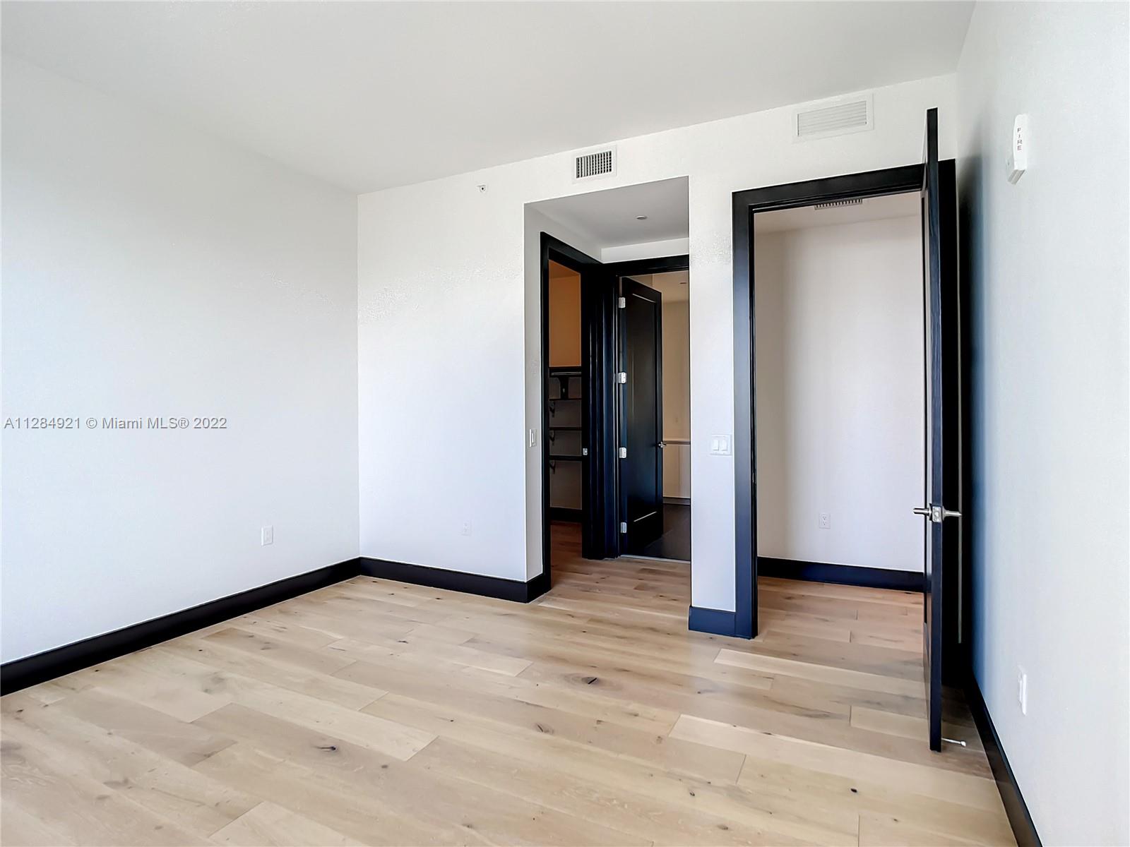 Muze at Met - Residential Lease
