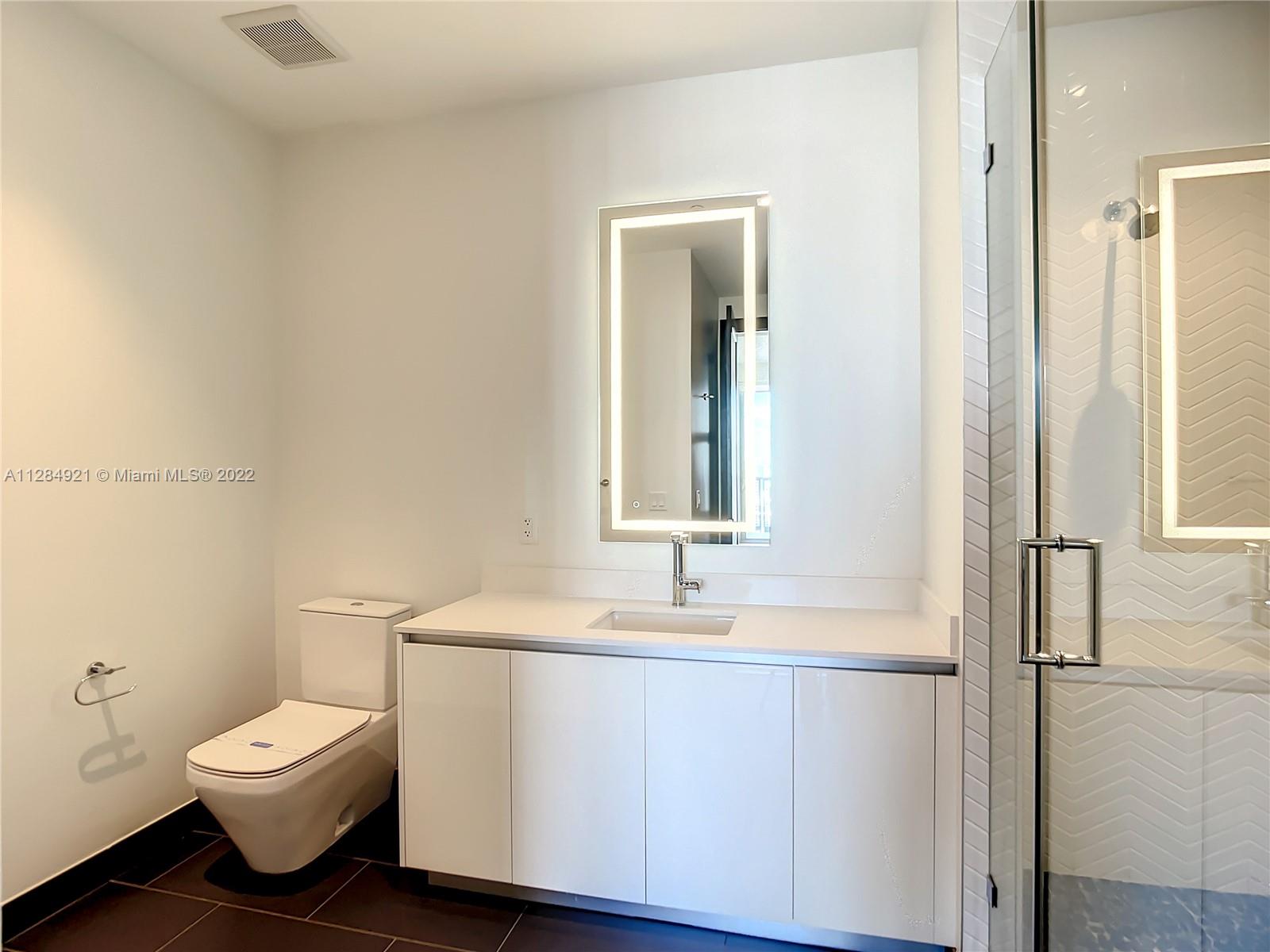 Muze at Met - Residential Lease