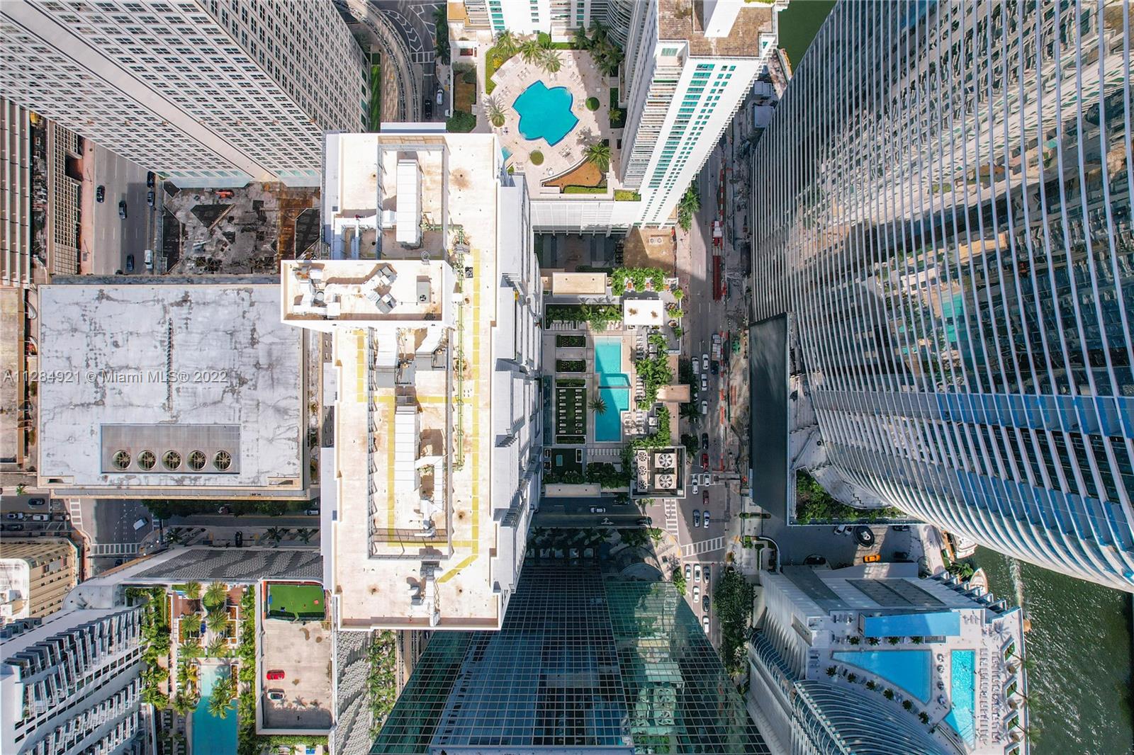 Muze at Met - Residential Lease