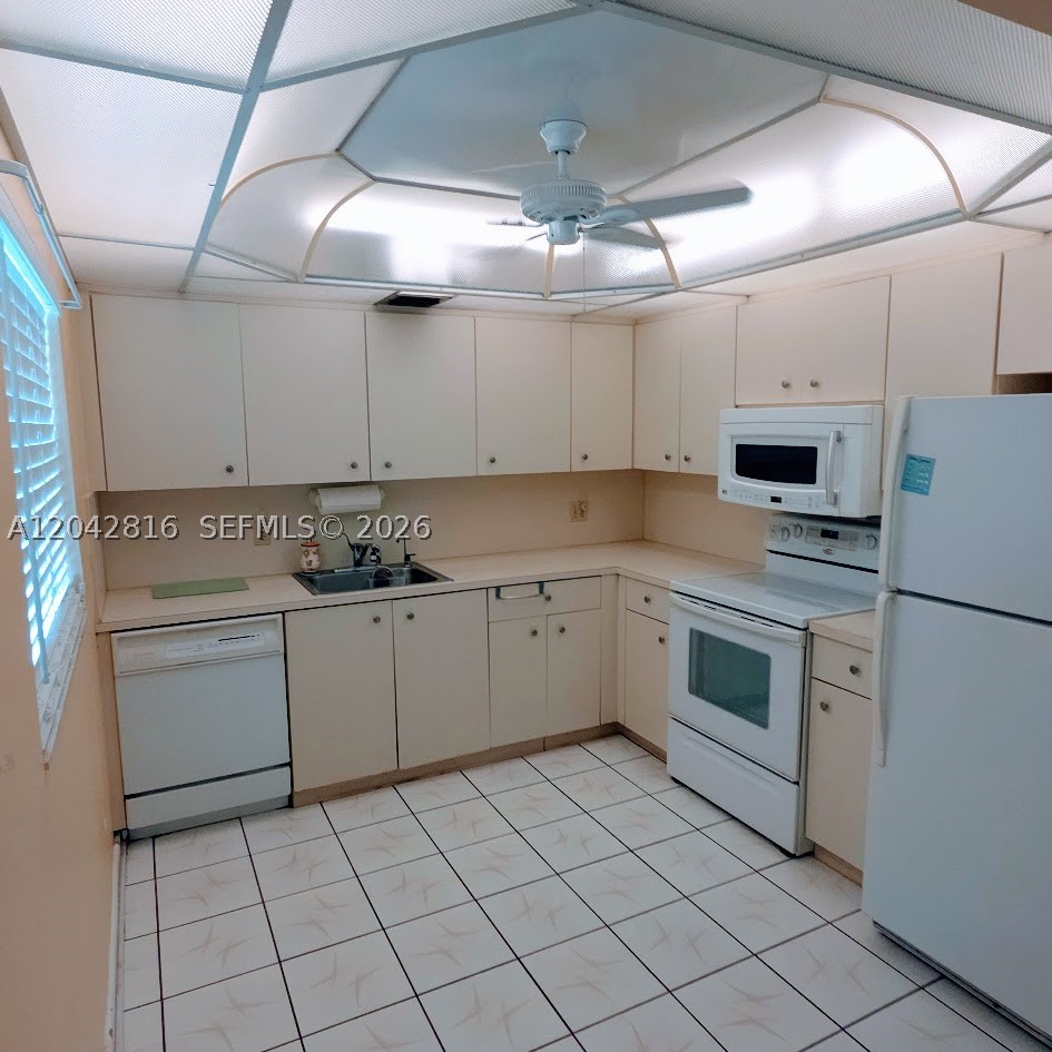 KINGSLEY AT CENTURY VILLA - Residential