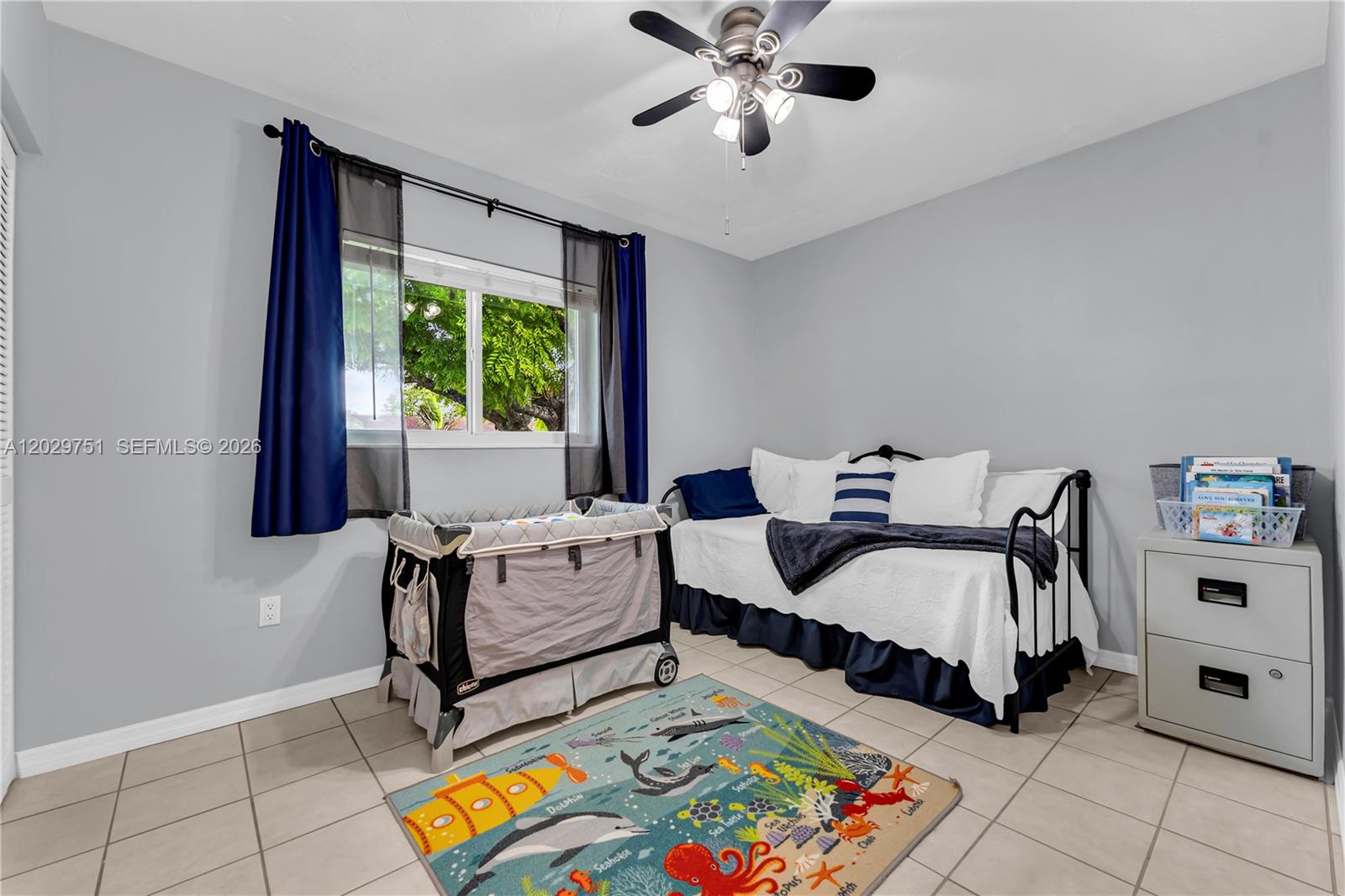 ROYALE GREEN SEC 3 - Residential