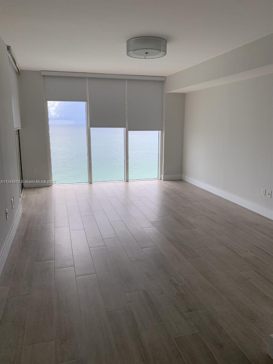BEACH CLUB CONDO - Residential Lease