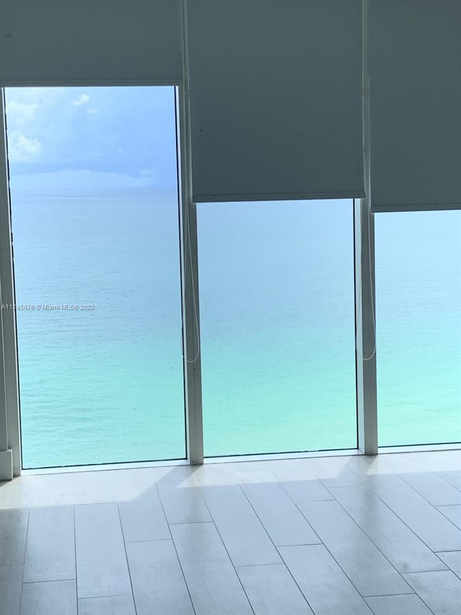 BEACH CLUB CONDO - Residential Lease