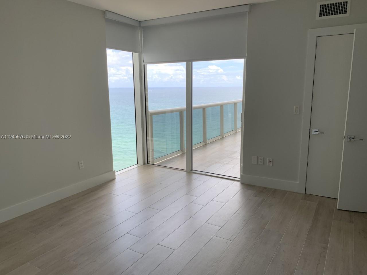 BEACH CLUB CONDO - Residential Lease