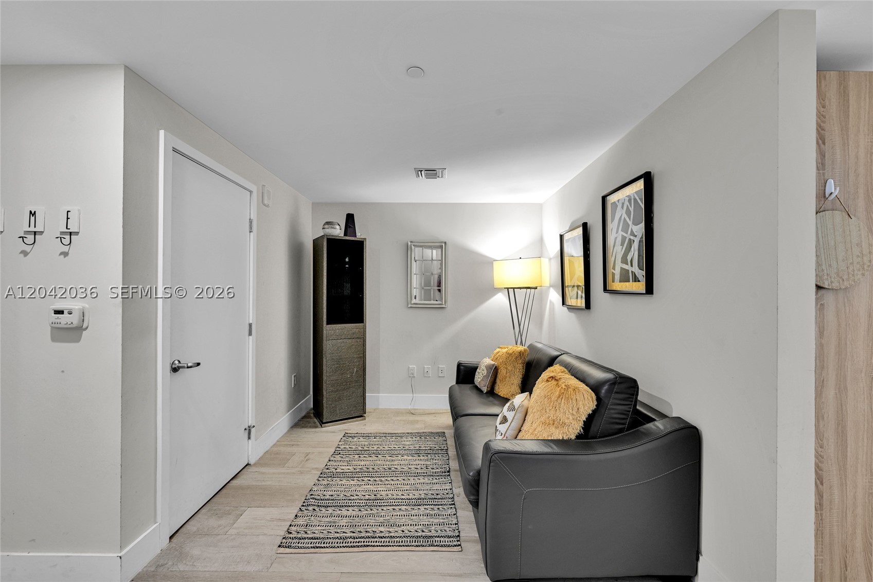 THE HARBOUR SOUTH CONDO - Residential