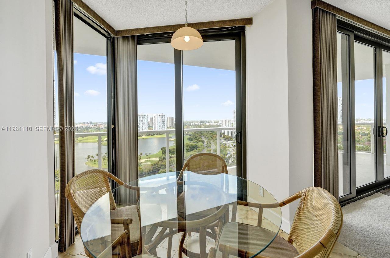 HAMPTONS WEST CONDO - Residential