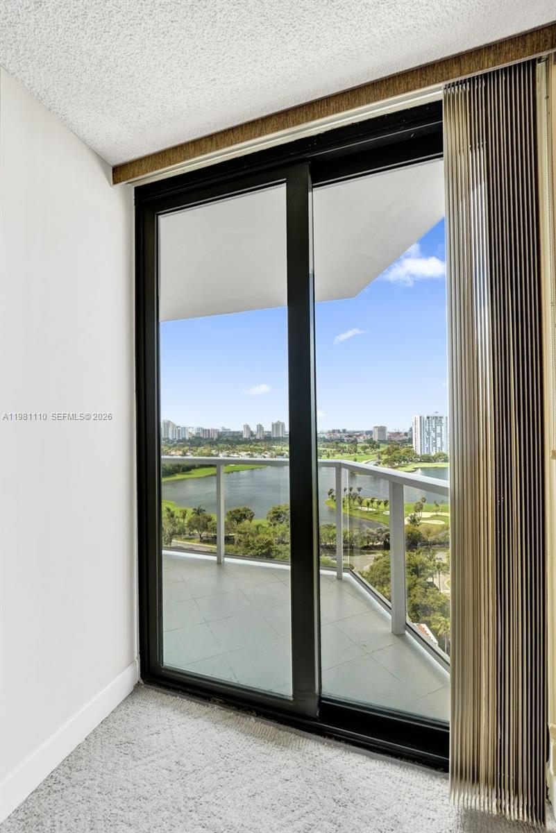 HAMPTONS WEST CONDO - Residential