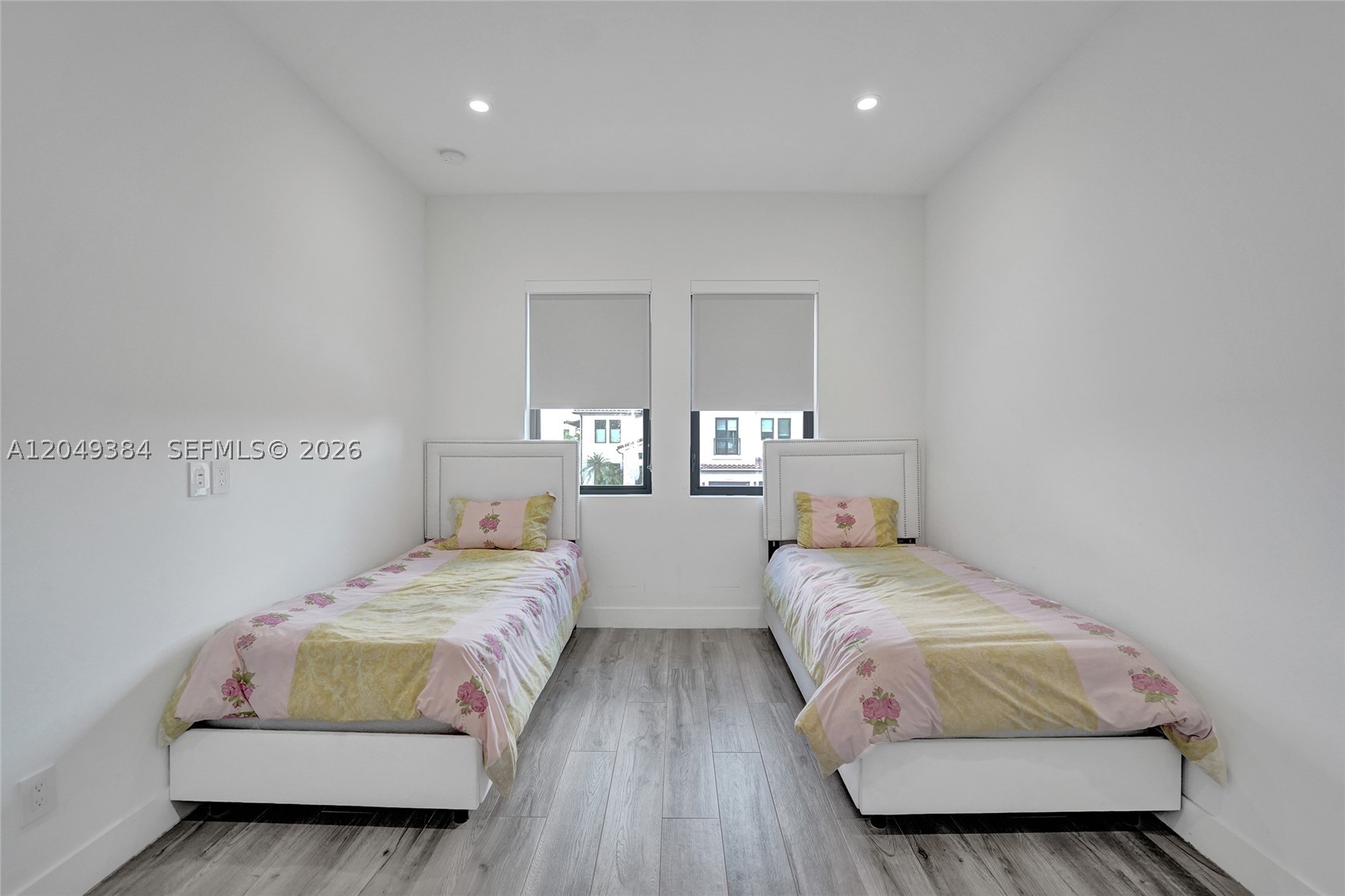 PRESERVE AT EMERALD HILLS - Residential Lease