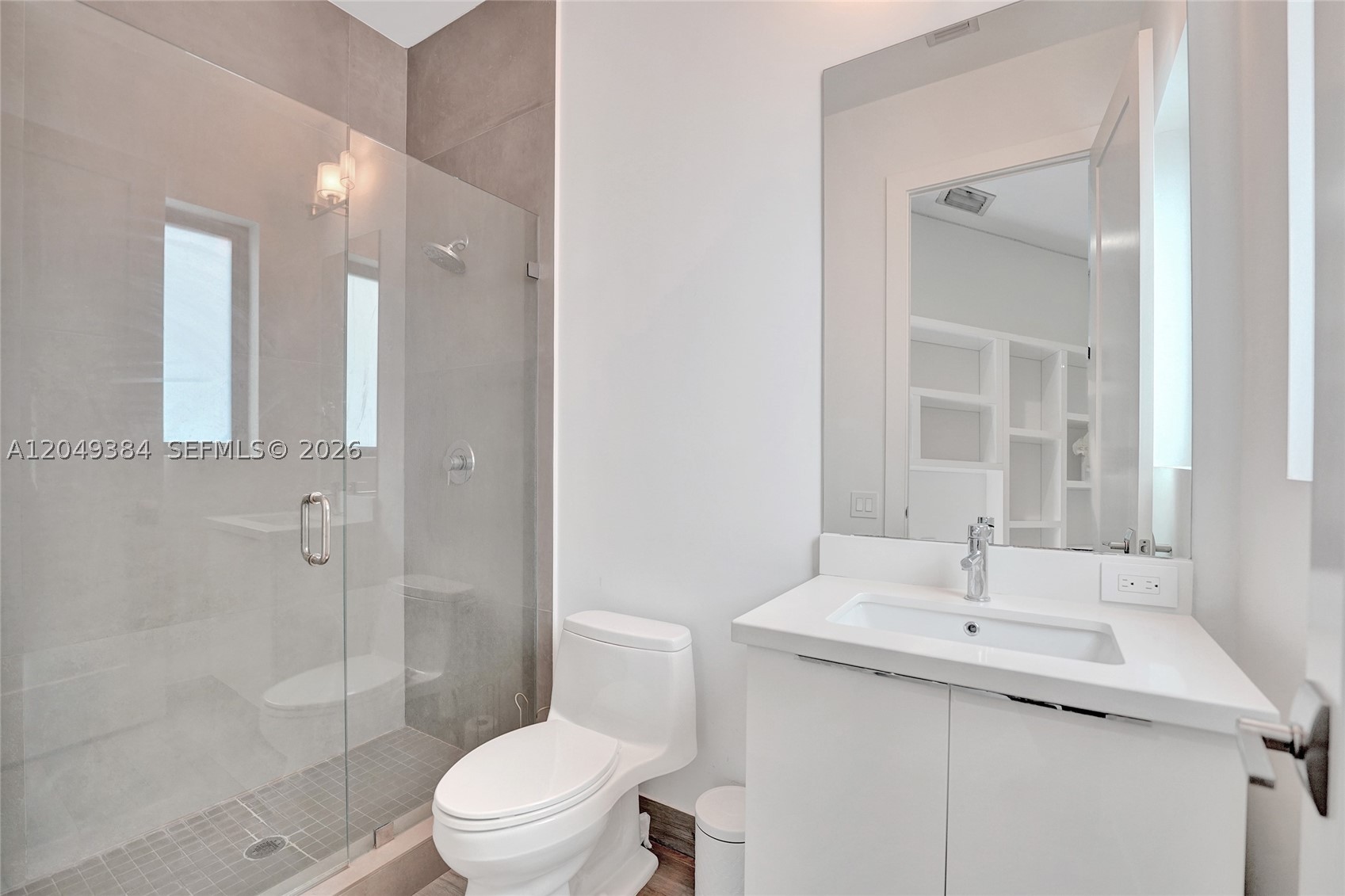 PRESERVE AT EMERALD HILLS - Residential Lease