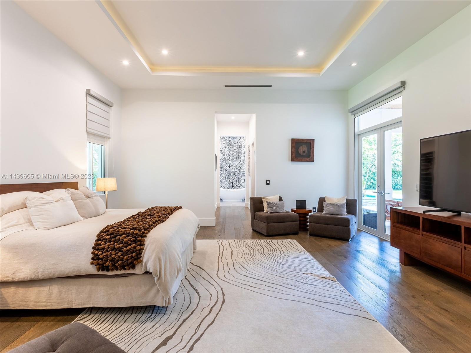 PINE TREE ESTATES - Residential