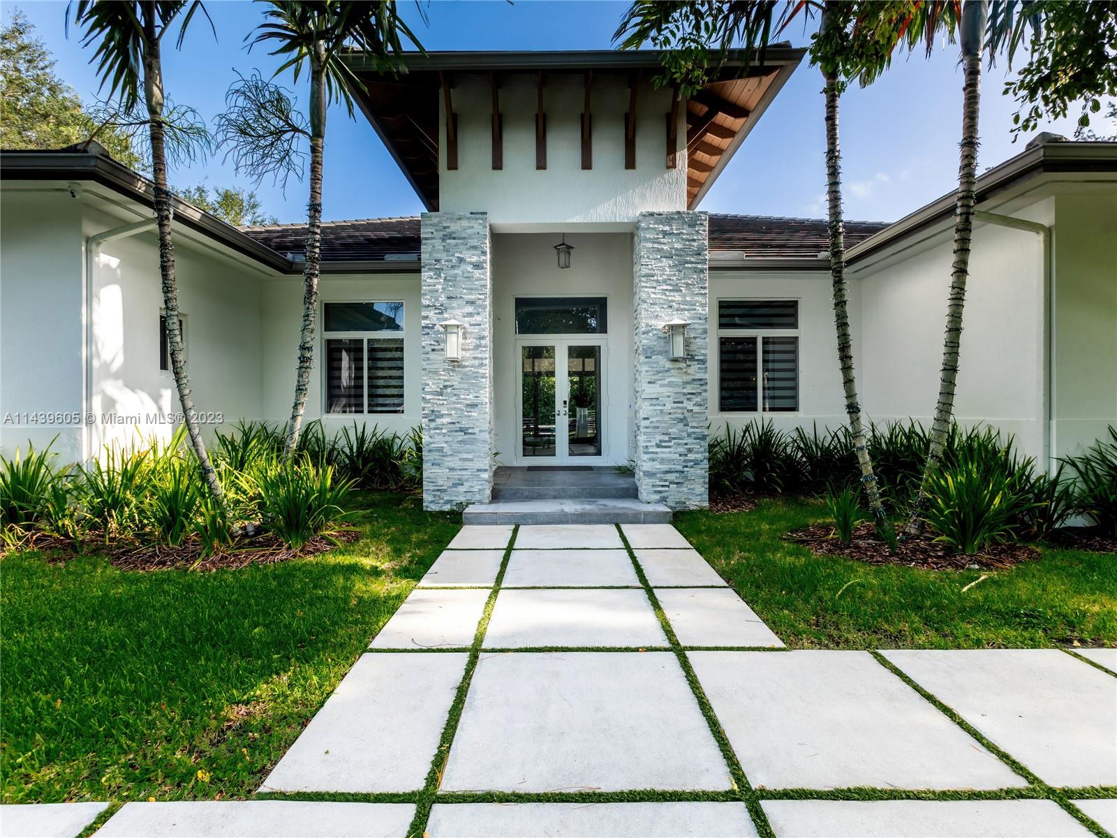 PINE TREE ESTATES - Residential