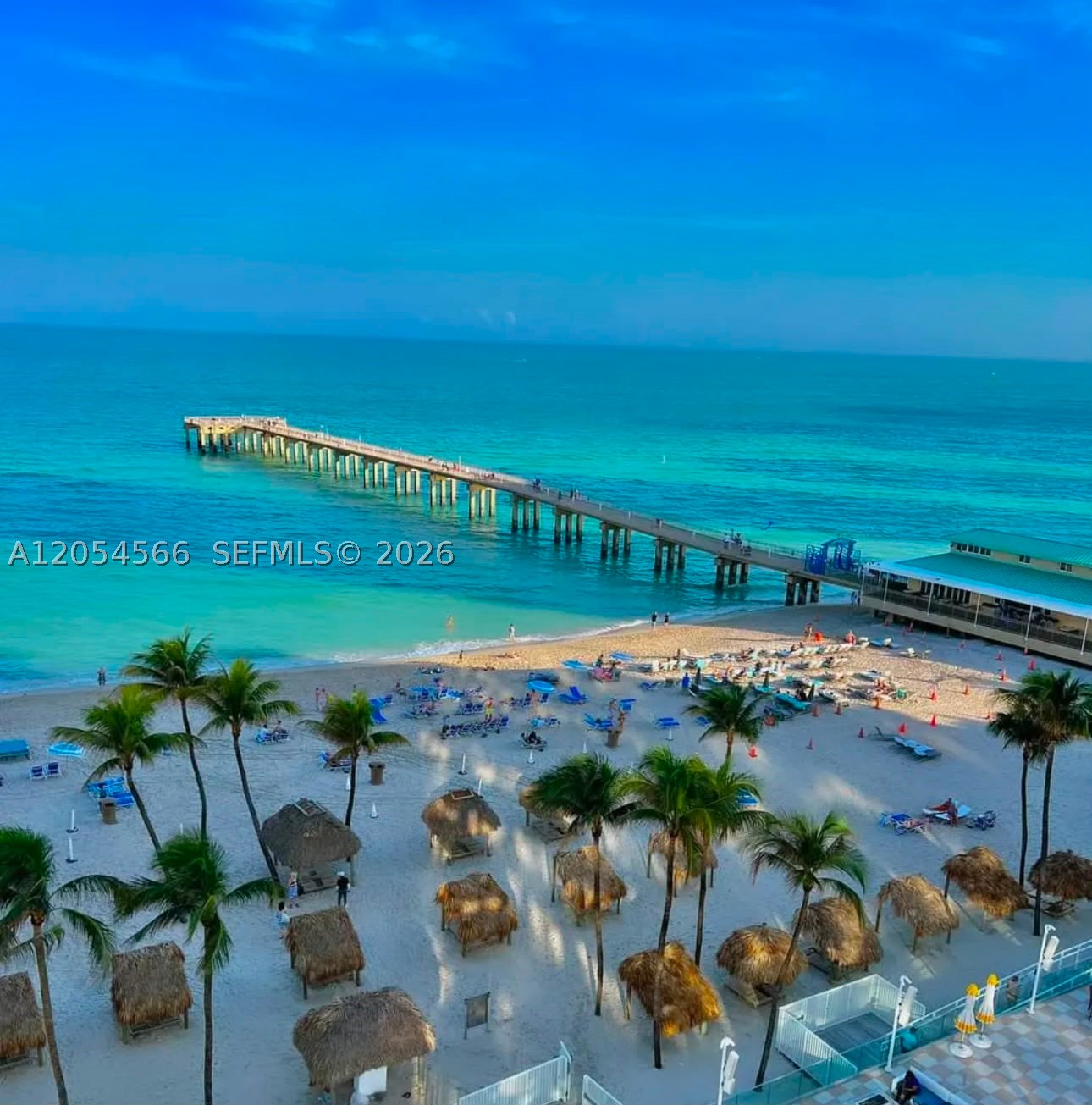 LA PERLA CONDO - Residential Lease