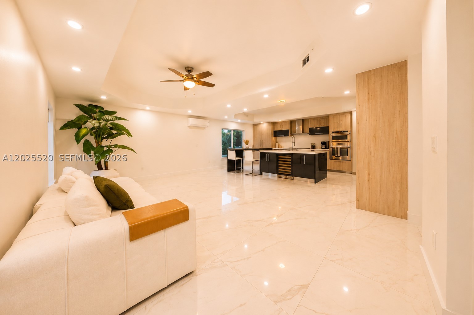 SILVERCEST LAKE ESTATES 1 - Residential