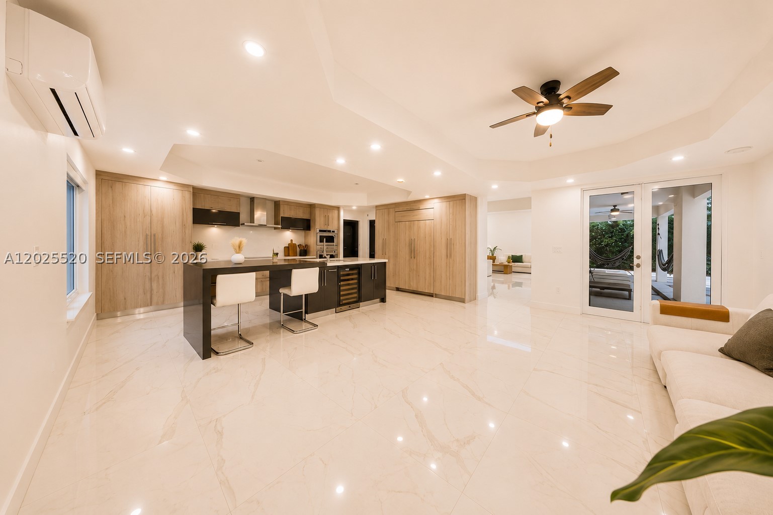 SILVERCEST LAKE ESTATES 1 - Residential