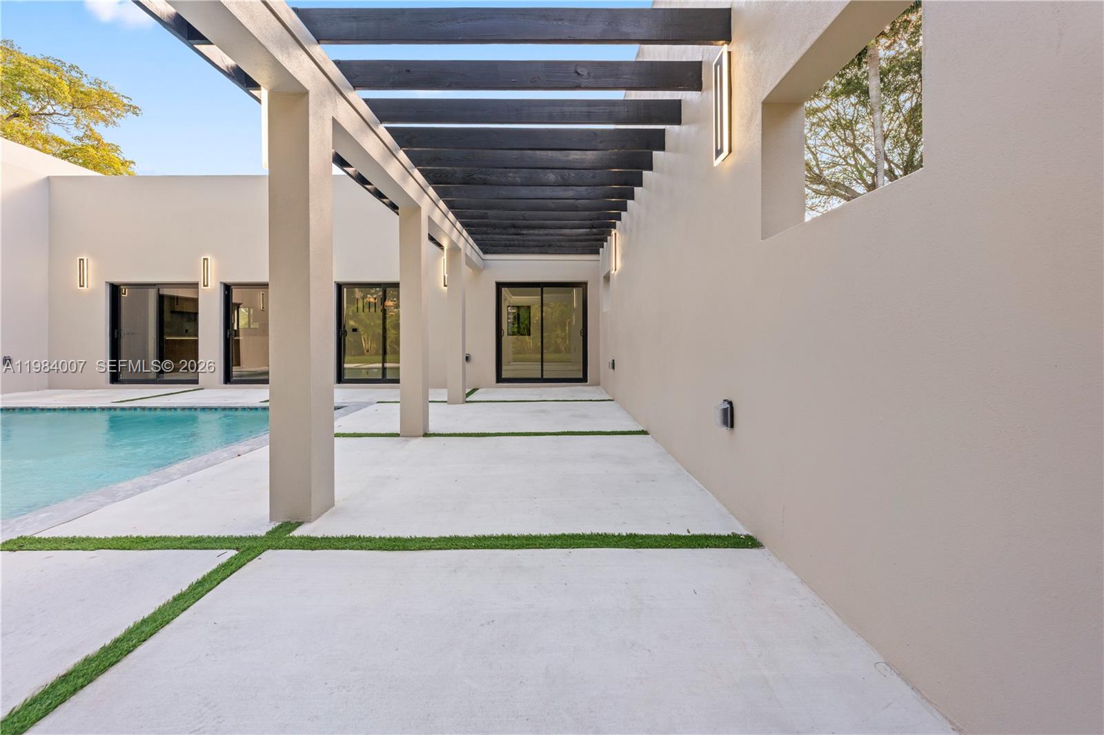 GRIFFING BISCAYNE PK ESTA - Residential