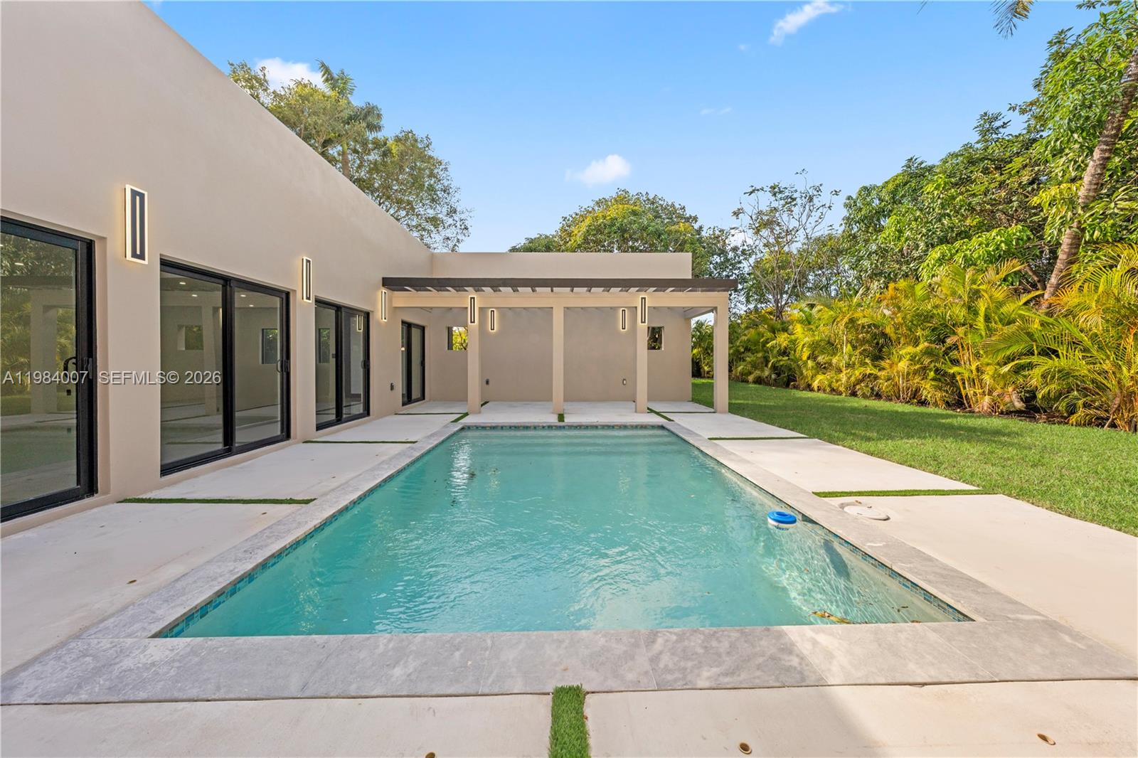 GRIFFING BISCAYNE PK ESTA - Residential