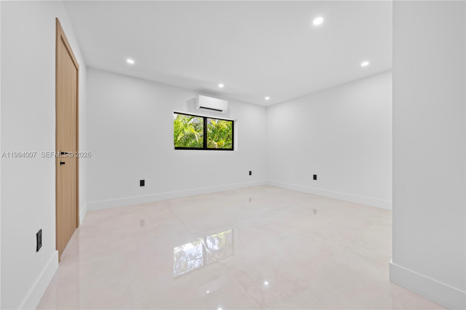 GRIFFING BISCAYNE PK ESTA - Residential