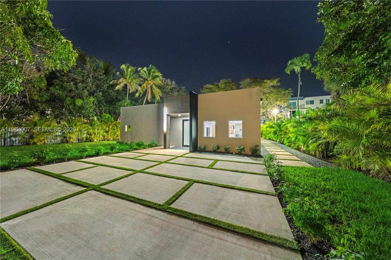 GRIFFING BISCAYNE PK ESTA - Residential
