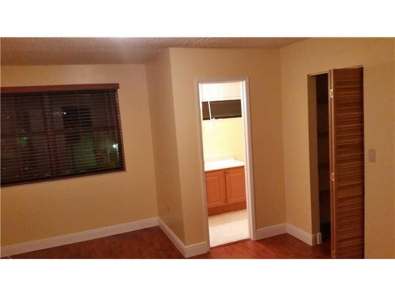 INDIAN SUMMER VILG CONDO - Residential Lease