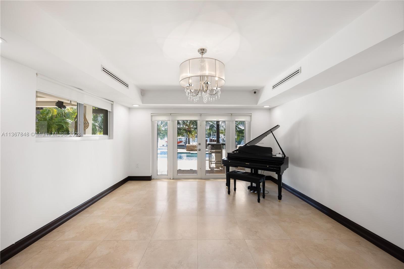 BISCAYNE POINT - Residential