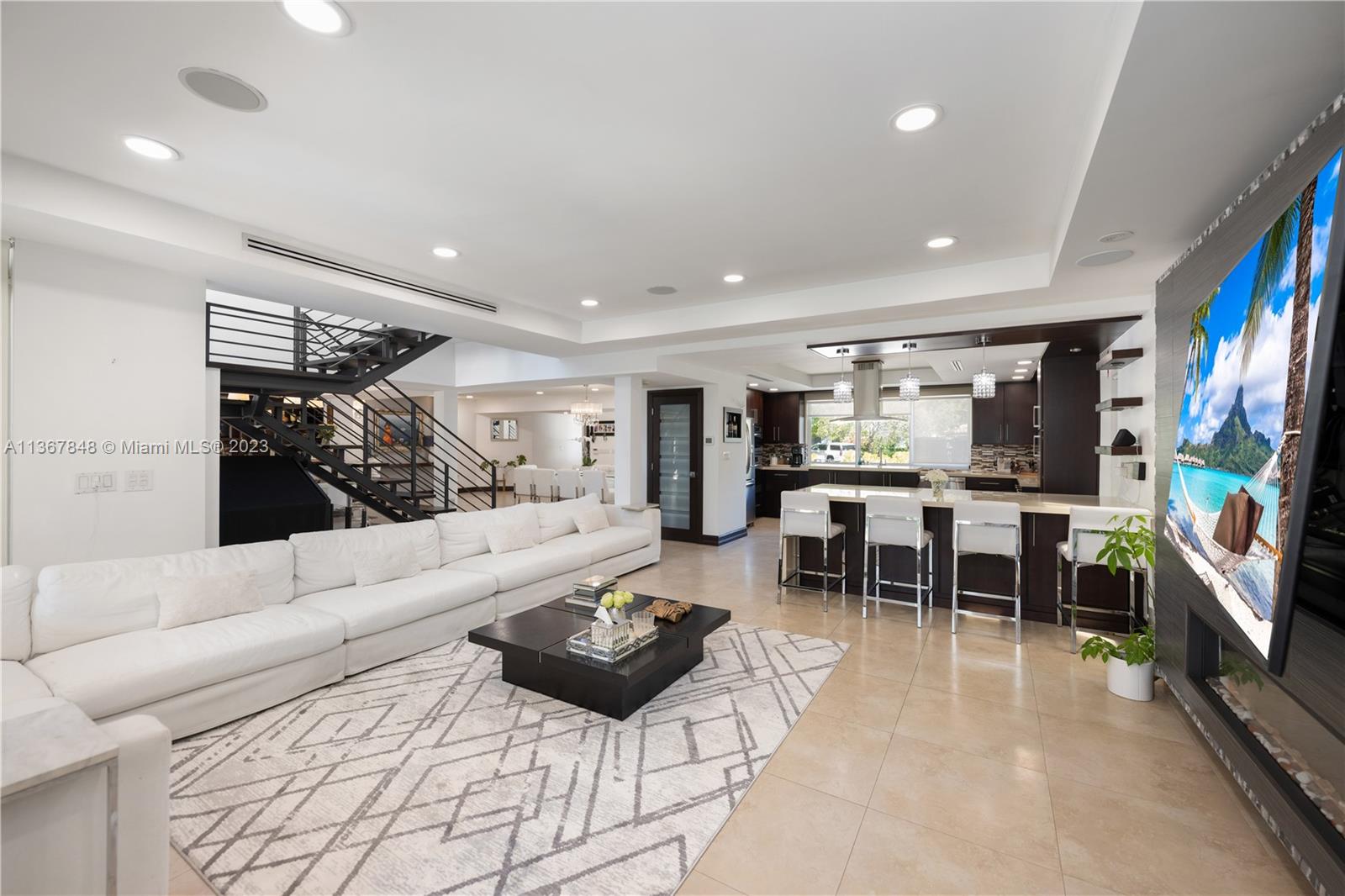 BISCAYNE POINT - Residential