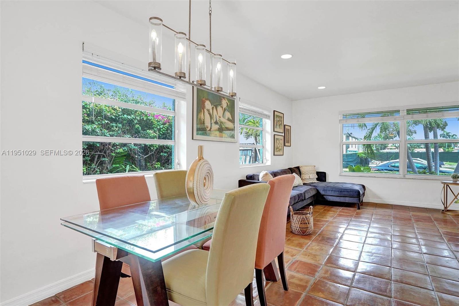 TREASURE ISLAND - Residential