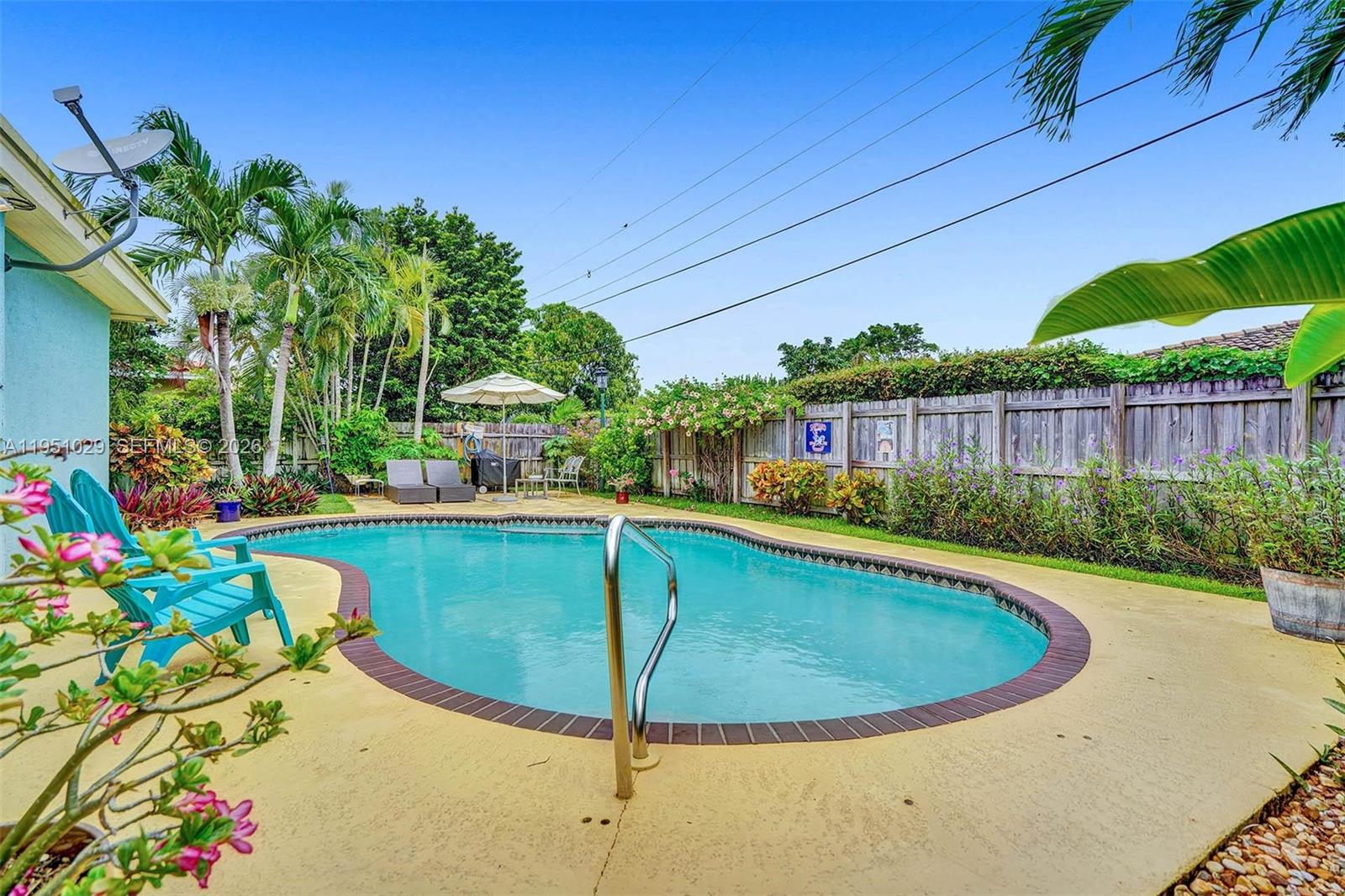 TREASURE ISLAND - Residential