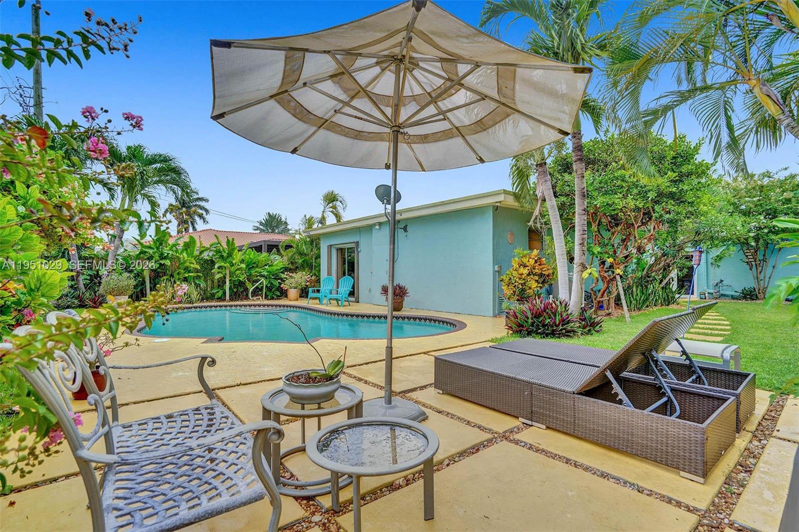 TREASURE ISLAND - Residential