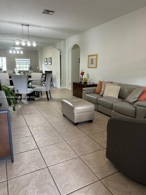 LAS BRISAS AT DORAL CONDO - Residential