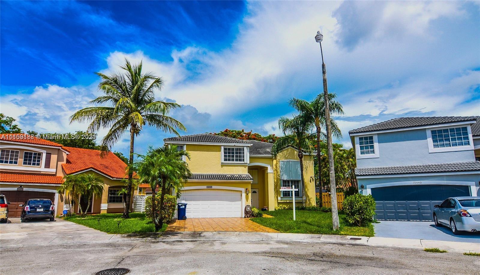WEITZER HAMMOCKS HOMES SE - Residential