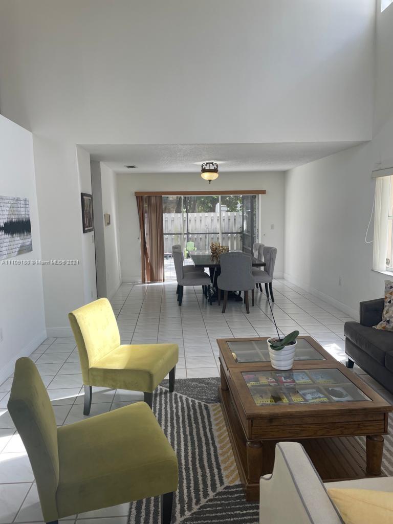 WEITZER HAMMOCKS HOMES SE - Residential
