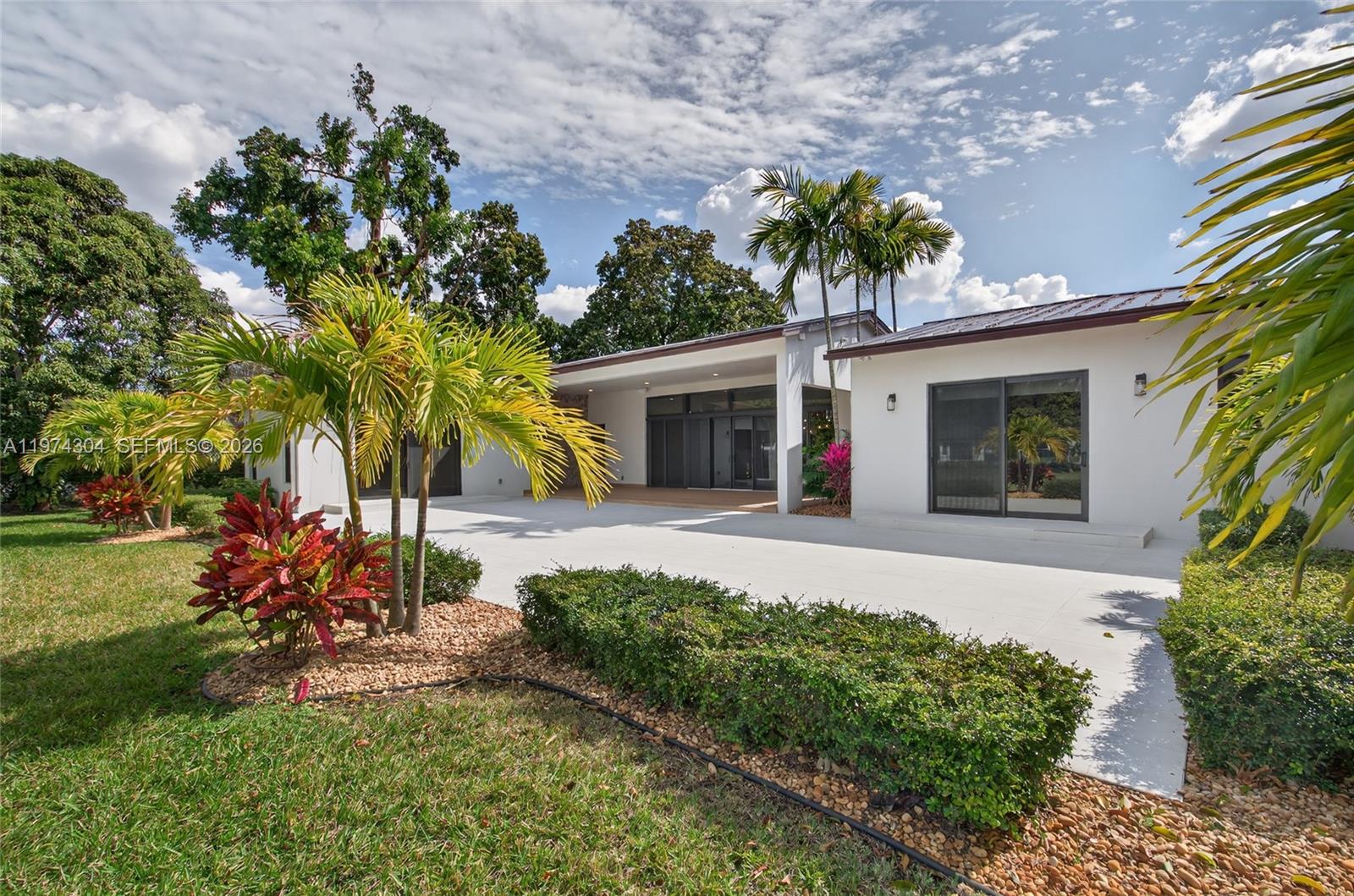 Sunshine Ranches - Residential
