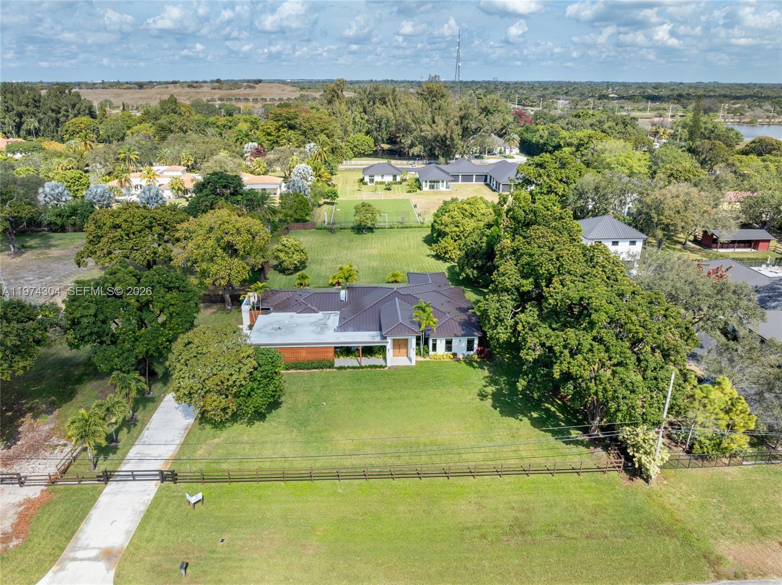Sunshine Ranches - Residential