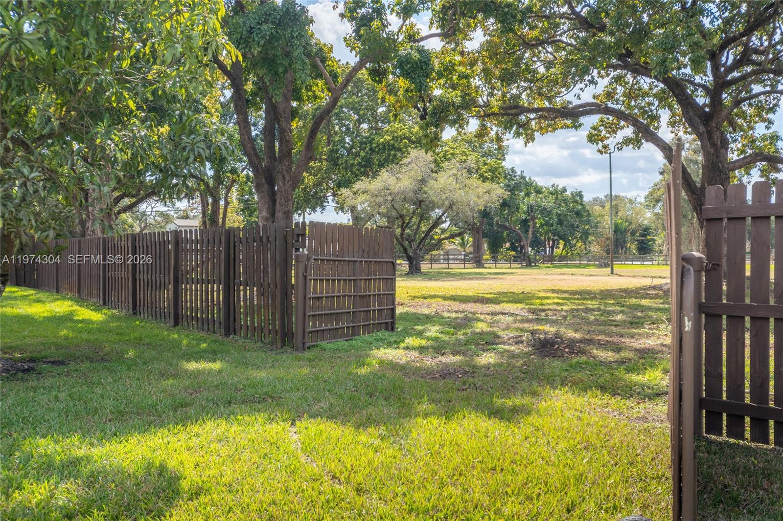 Sunshine Ranches - Residential