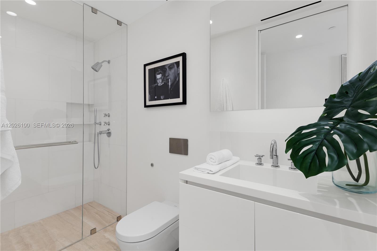 SURF CLUB CONDO - Residential