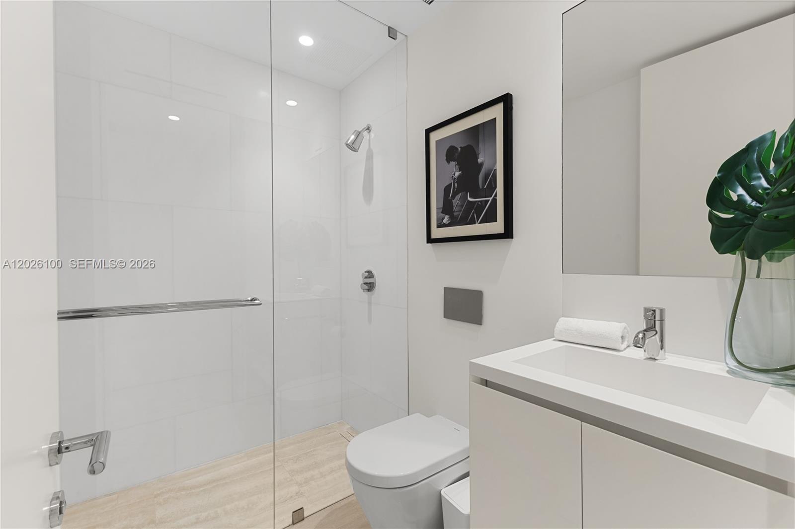 SURF CLUB CONDO - Residential