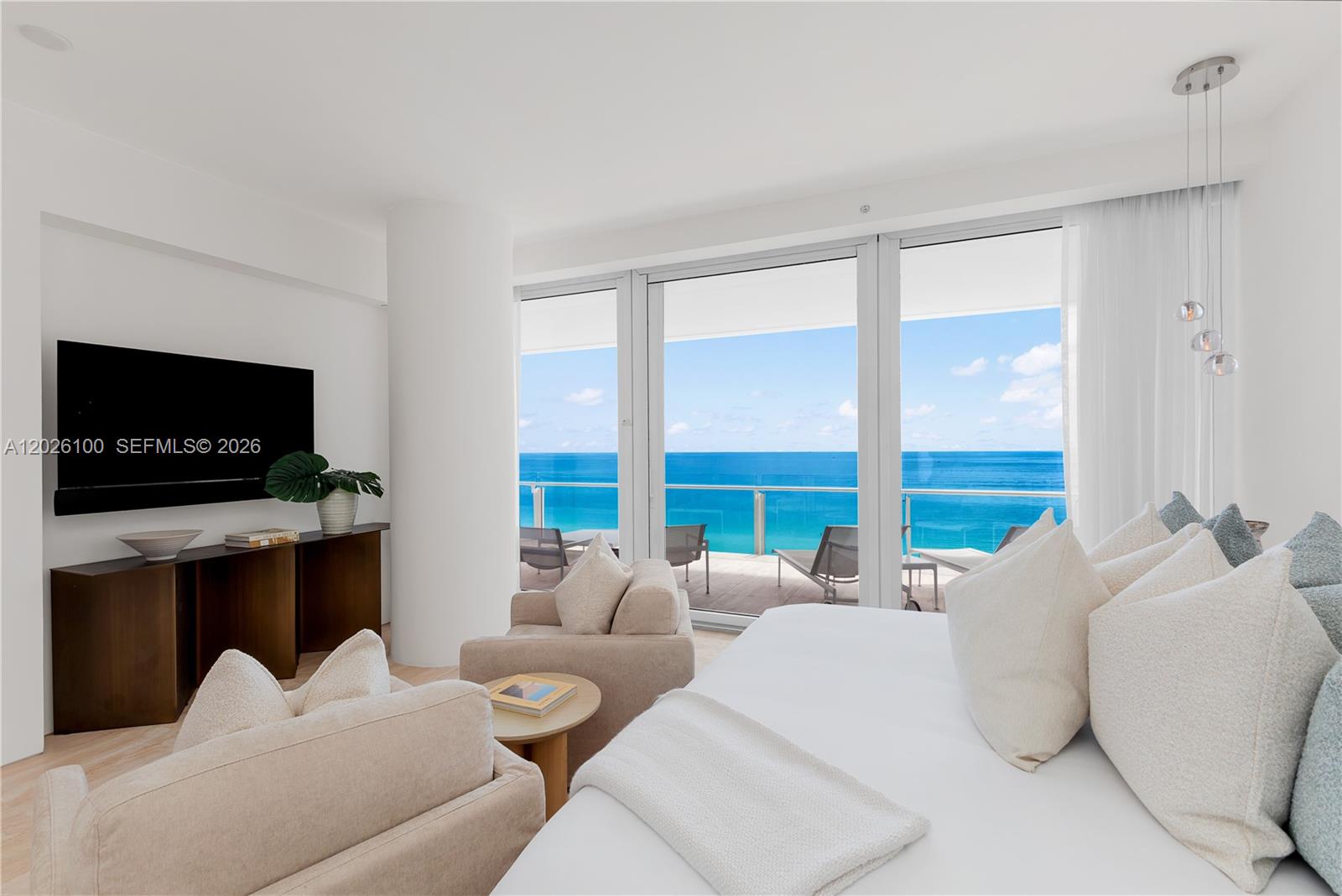 SURF CLUB CONDO - Residential