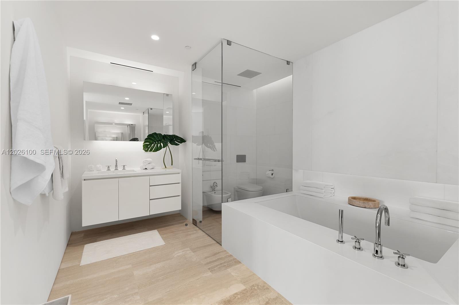 SURF CLUB CONDO - Residential