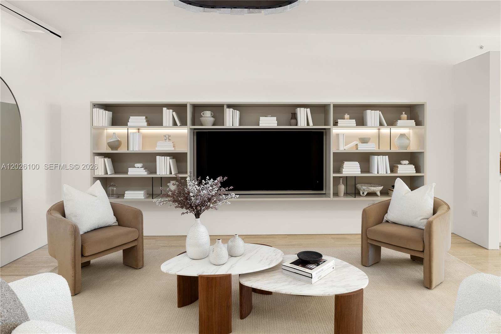 SURF CLUB CONDO - Residential
