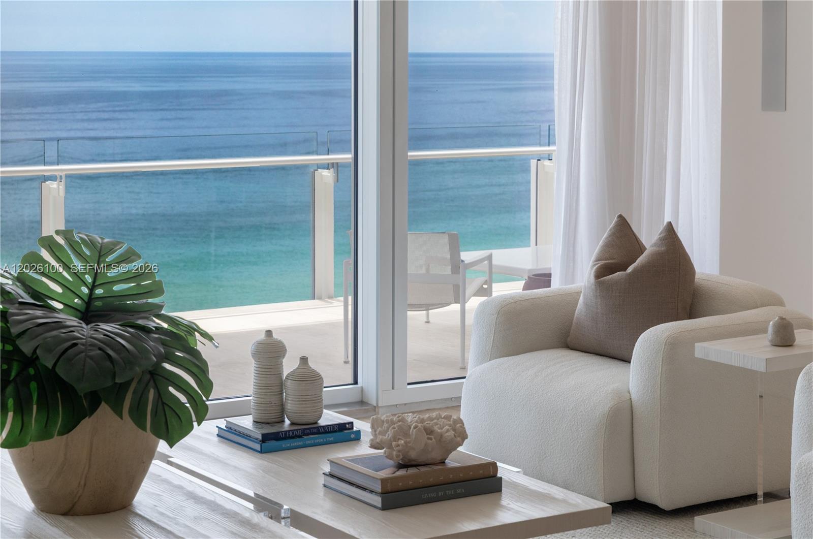 SURF CLUB CONDO - Residential