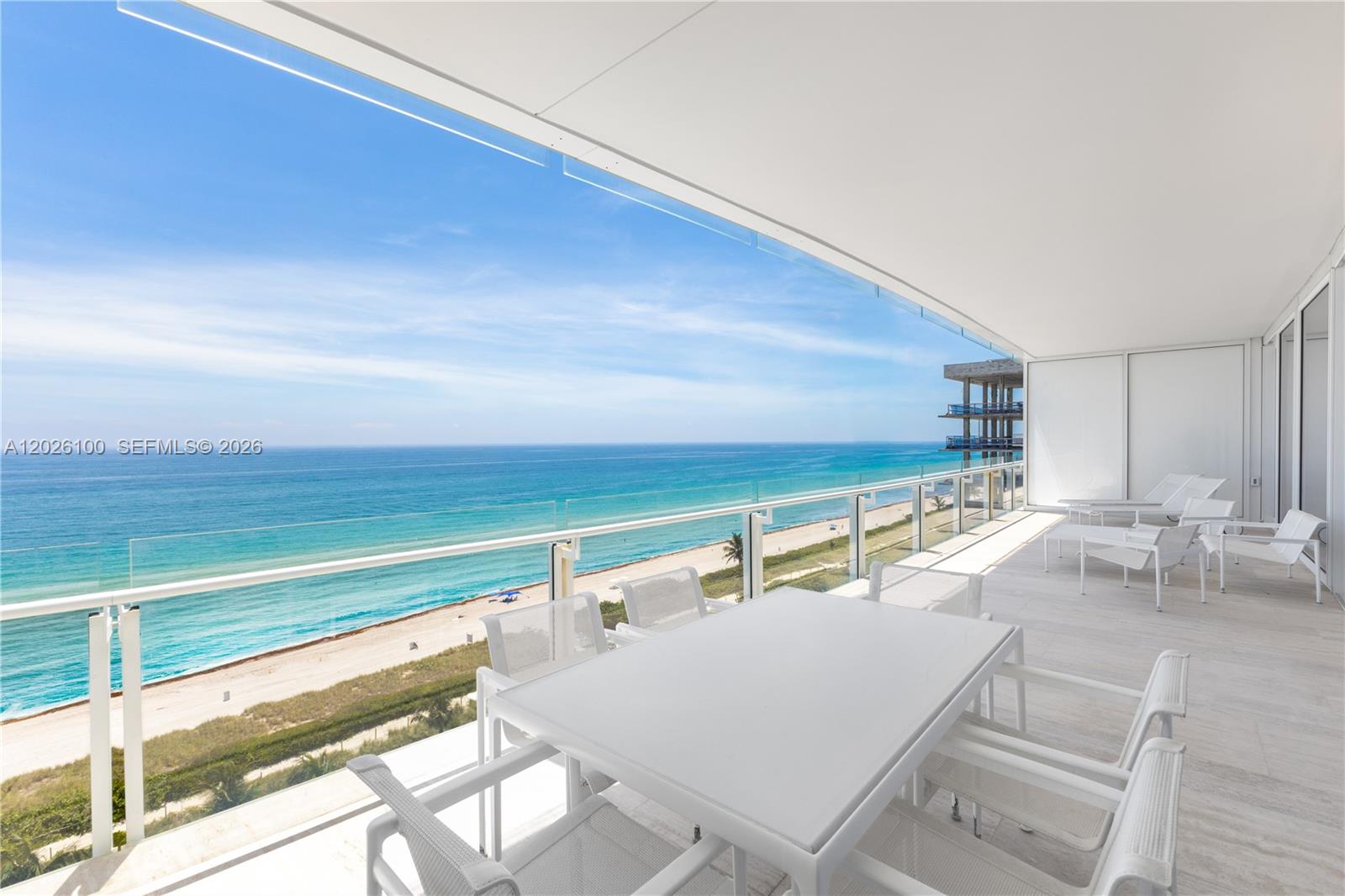 SURF CLUB CONDO - Residential